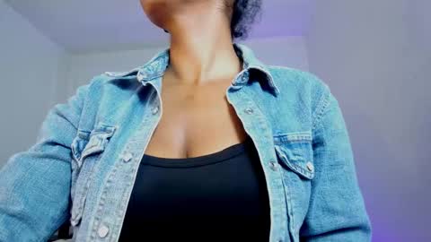  Ellie   online show from October 5, 1:30 pm