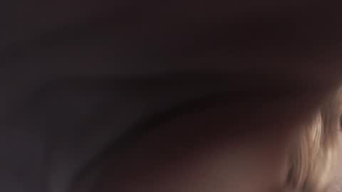 ellie_friendly online show from October 21, 11:52 pm