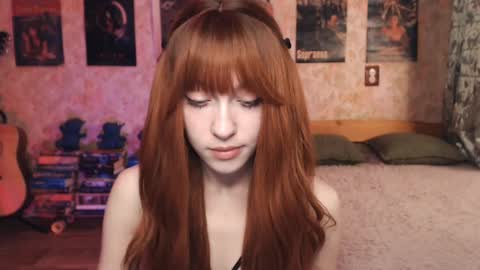 ellie_friendly online show from September 10, 11:17 pm