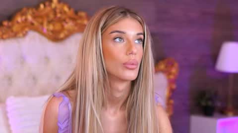 Ellie online show from September 26, 8:55 am