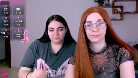 Ellie online show from February 25, 2:37 pm