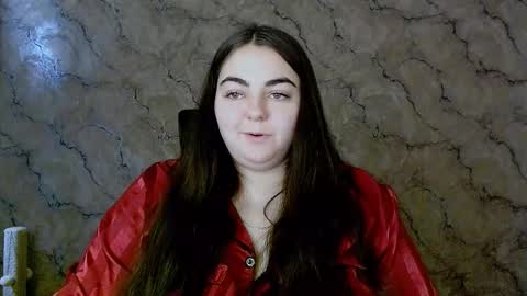 Ellie online show from October 25, 7:51 am