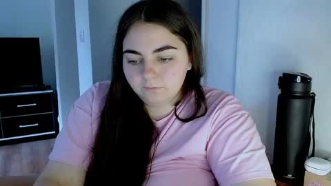 Ellie online show from May 21, 6:53 am