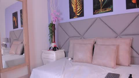    online show from April 7, 8:00 pm