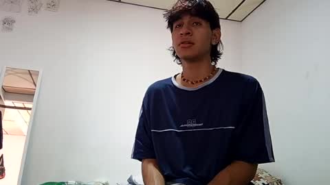 elliotazert online show from May 12, 8:51 pm