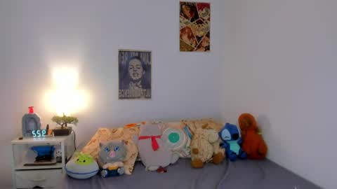 elliotvolkov online show from April 25, 3:20 pm