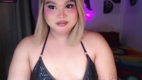 Ellise online show from June 27, 3:29 pm