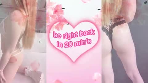 elly_ary online show from February 17, 9:10 pm