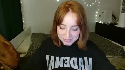Elly online show from July 25, 7:34 pm