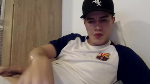 elmono33 online show from January 25, 7:49 am