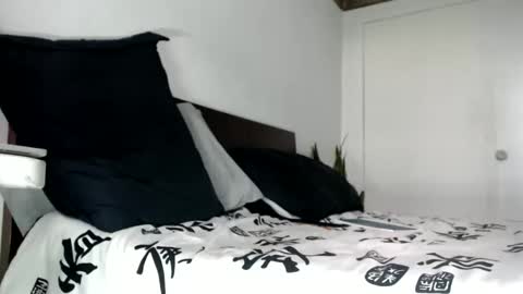 elputoquetegusta online show from March 3, 8:49 pm