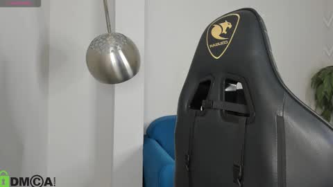 elsa_carterr online show from December 1, 9:07 am