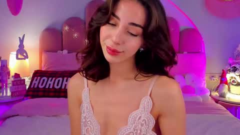 Michelle online show from December 18, 8:26 pm