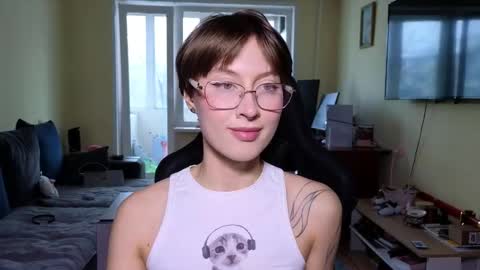 elsaangel online show from March 26, 8:30 am