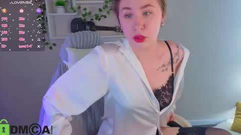 Elsie online show from November 11, 1:41 am