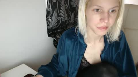 elssa_rush online show from March 2, 10:56 am