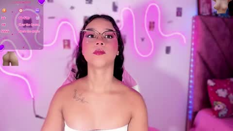 ely_w1 online show from November 15, 11:01 am