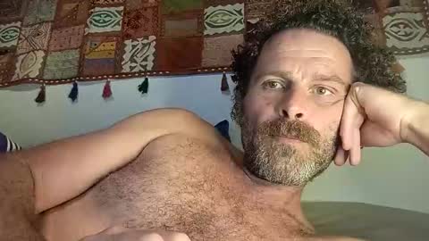 elyjahoye online show from October 13, 5:15 pm