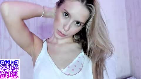 Elysia online show from September 24, 8:48 pm