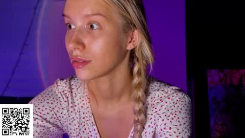 Elysia online show from November 10, 11:07 pm