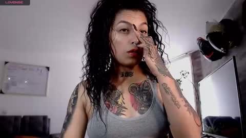 ema_ploxx online show from March 10, 6:23 pm