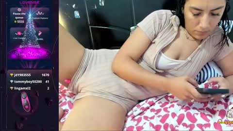 emaahot online show from December 27, 12:29 am
