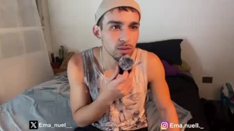 emanuell___ online show from April 3, 3:13 am