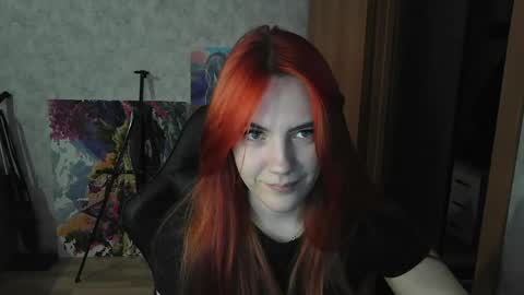ember__fox online show from April 9, 7:52 pm