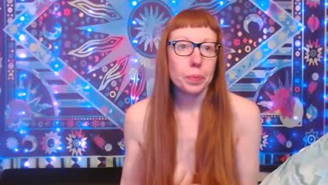 Snapshot of ember_starleena chatting on March 7, 5:28 pm Ember Starleena online show from March 7, 5:28 pm