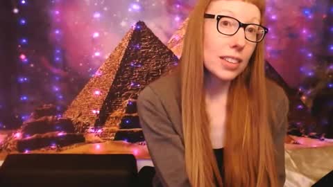 Snapshot of ember_starleena chatting on February 21, 6:15 pm Ember Starleena online show from February 21, 6:15 pm