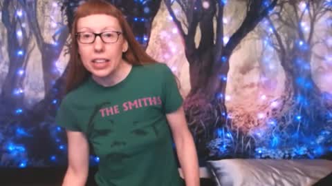 Snapshot of ember_starleena chatting on January 31, 2:07 pm Ember Starleena online show from January 31, 2:07 pm