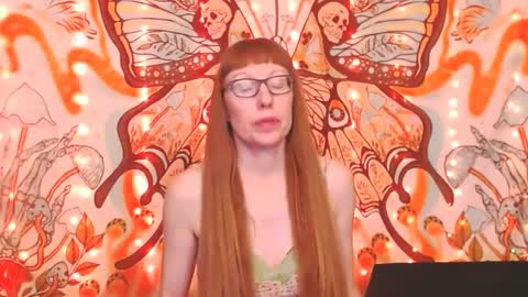 Snapshot of ember_starleena chatting on October 3, 2:03 pm Ember Starleena online show from October 3, 2:03 pm