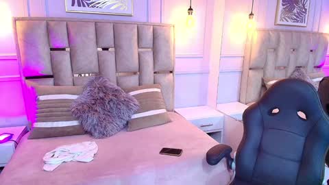 Emily  online show from January 9, 12:57 am