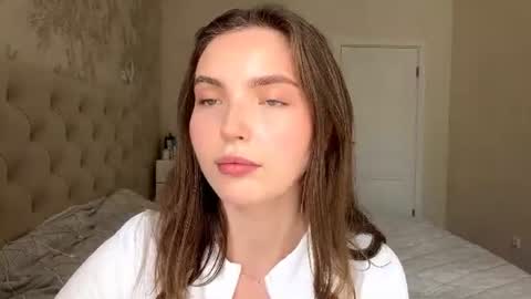 Bella online show from August 6, 8:56 am
