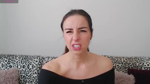 just me online show from March 6, 8:41 am