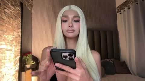 Emerald online show from April 16, 8:47 am