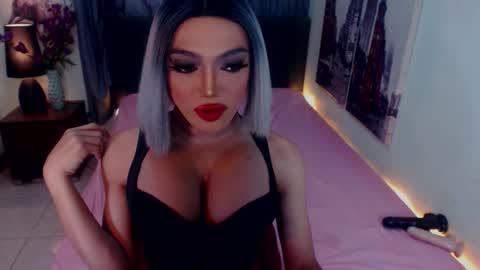 Emerald online show from March 30, 1:27 am