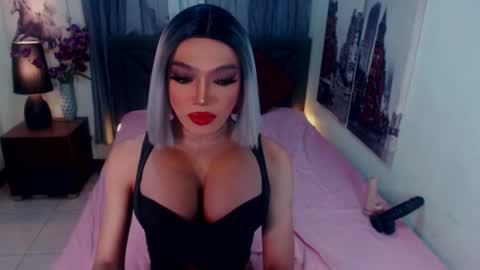 Emerald online show from April 13, 12:26 am