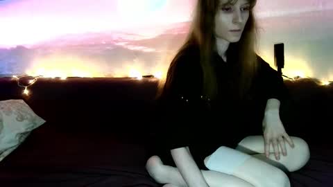 emiblossom online show from October 2, 2:43 am