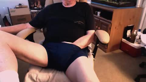 Terrance1st online show from February 26, 7:39 pm