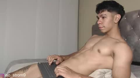 emile_239 online show from March 2, 12:20 am
