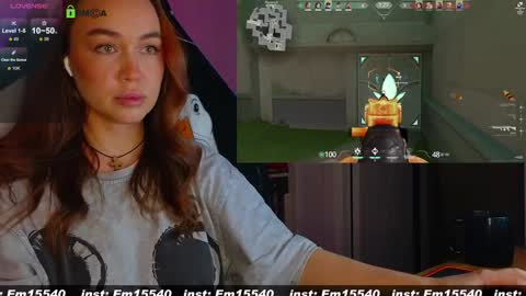 Emili online show from December 1, 4:32 pm