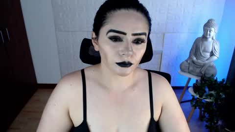 POWERFULL GODDESS EMILI online show from September 28, 2:59 pm