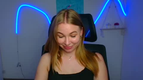 Emilia online show from June 27, 7:03 am