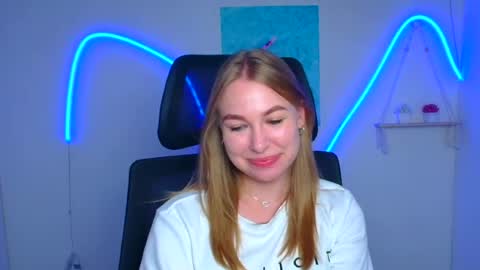 Emilia online show from July 4, 6:17 am