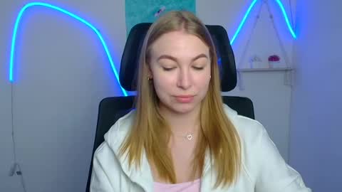 Emilia online show from July 7, 6:47 am