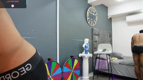 Emilio online show from April 8, 11:02 am