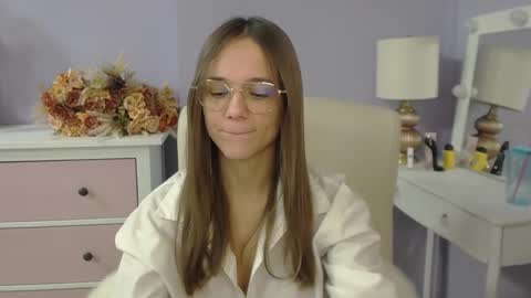 Emilly online show from January 14, 7:49 am