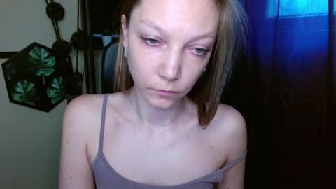 Emilly online show from April 16, 6:02 am