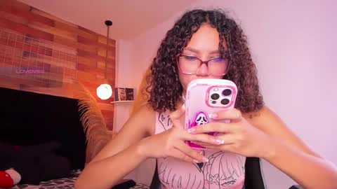 emily_brown04 online show from September 23, 12:10 pm